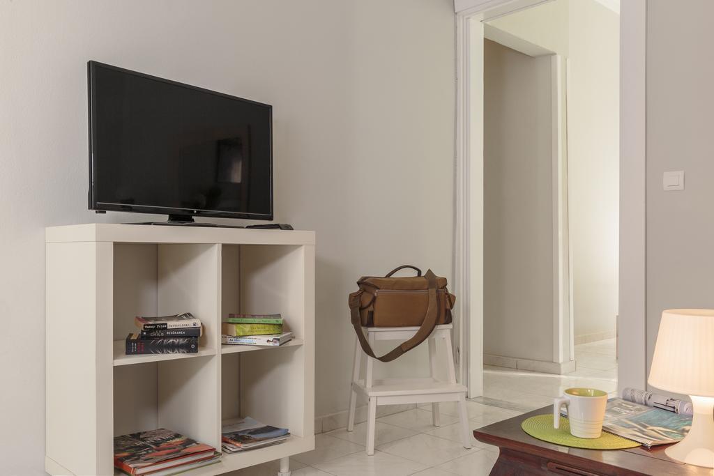 H14 Rooms & Apartments Adults Only Rhodes City Eksteriør billede